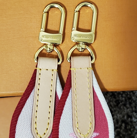 🔴SOLD🔴2️⃣3️⃣9️⃣5️⃣SPEEDY BANDOULIÈRE 20 PINK STRAP - Picture 7 of 9